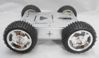 Sasiu tanc robotic metalic cu roti mari