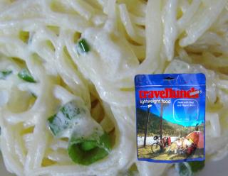 Mancare deshidratata Travellunch Pasta in Creamy Souce with Herbs - vegetarian 50151E 125g