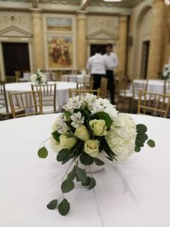 Aranjament floral nunta Olla cu Hortensia si Lalele