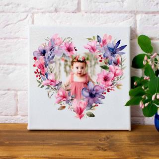 Tablou canvas personalizat model watercolor inima cu flori si poza