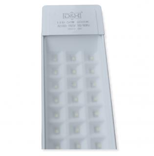 Corp Led Prismatic,transparent 50 W 0,6 M