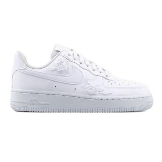 ,  Nike Air Force 1  07 SE