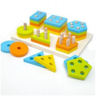 Joc de stivuit tip Montessori - SORTATOR CU 6 FORME GEOMETRICE - Six Set of building blocks