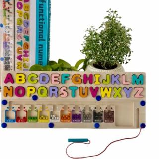 Joc din lemn de tip Montessori 2 in 1 puzzle litere alfabet si labirint magnetic sortare culori
