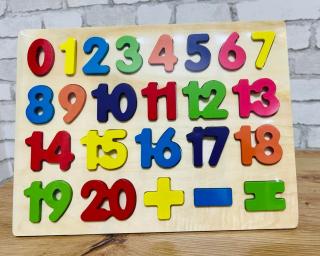 Puzzle incastru din lemn cu numere si operatii aritmetice