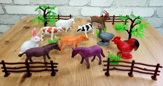Set 10 figurine ANIMALE SI PASARI DE LA FERMA
