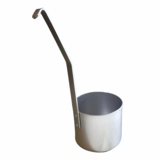 Cana din aluminiu, cu maner