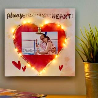 Rama foto Led Lovers personalizata cu o fotografie