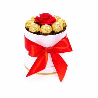 Aranjament Floral Red Ferrero Rose, 15cm