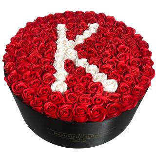 Litera K din Trandafiri in Cutie Gigant, 50 cm