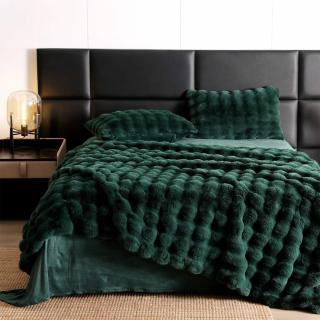 Lenjerie De Pat Pufoasa Blana Artificiala Rabbit - Iepure Luxury Edition - Verde Smarald