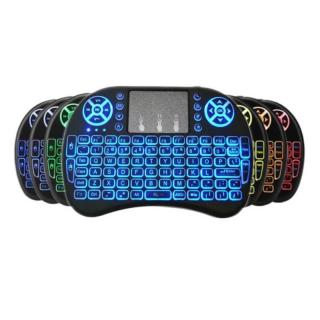 Telecomanda wireless QWERTY cu mini tastatura STAR i8, 2.4G, Iluminare LED 7 culori, Air mouse, Touch pad, Negru