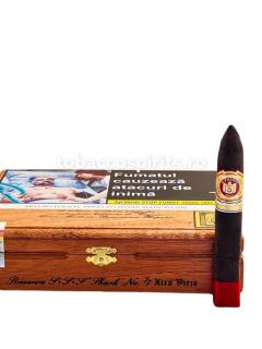 TRABUC ARTURO FUENTE ANEJO SHARK NO. 77 64 x 5 7/8