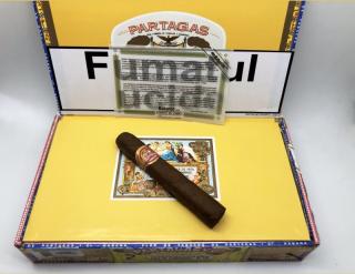 TRABUC PARTAGAS SHORTS (25)