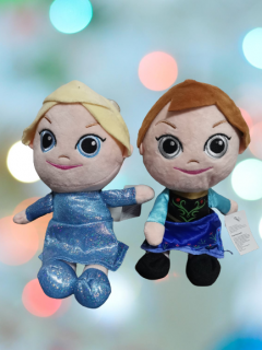 Jucarii de Plus Ana si Elsa - Set 2 Papusi - Inspirat din Frozen (Regatul de Gheata)