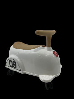 Masinuta premergator fara pedale, Kinderauto BabyCar, alb
