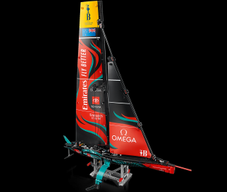 LEGO   Technic - Iahtul Emirates Team New Zealand AC75 42174, 962 piese
