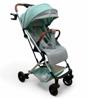 Carucior sport, ultrausor si ultrapliabil, cu pozitie de somn, tip troller, cu accesorii din piele, sarcina maxima 22 Kg