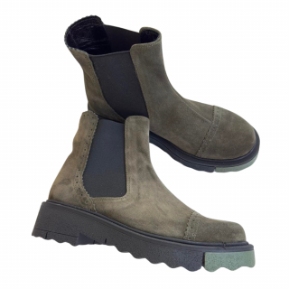 Ghete dama din piele intoarsa cu talpa extralight Lotie Mud