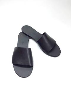 Papuci de dama din piele Black Elisa