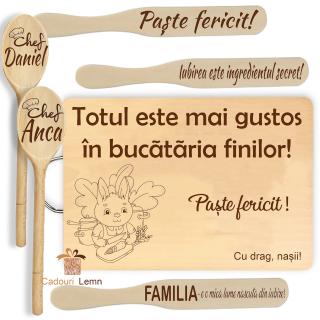 Set Cadou Paste ,   Totul Este Mai Gustos in Bucataria Finilor ,   Personalizat cu Articole din Lemn