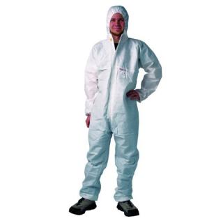 Combinezon protectie alb poliester cu gluga. 4CR 6500, protejaza impotriva substantelor chimice
