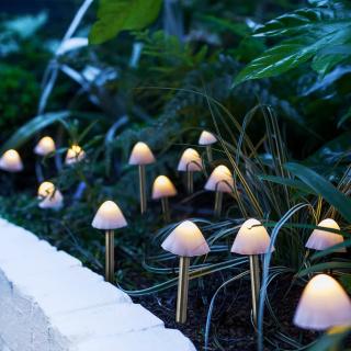 Lampa solara de gradina cu LED 12 buc. - ciuperci mini alb cald 24 cm x 4 m - GARDEN OF EDEN