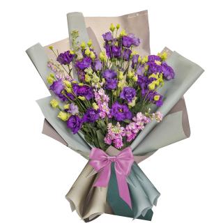 Buchet lisianthus mov