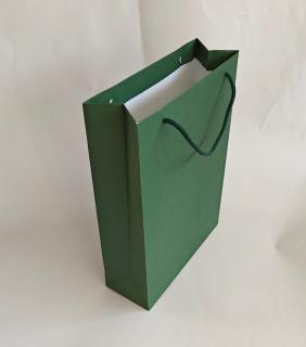 Punga carton VERDE INCHIS 24x9x35 cm netiparita, PREMIUM, cu snur din material textil