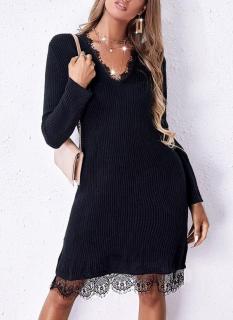 Rochie neagra tricotata, midi, model striat, accesorizat cu dantela