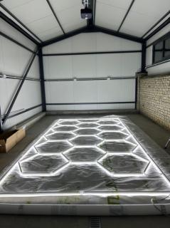 14 hexagoane led honeycomb pentru detailing auto si ateliere auto