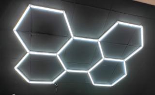 LED HONEYCOMB SET 5 HEXAGOANE 234,7 X 164,1 cm 200W