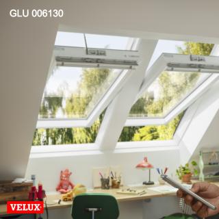 Fereastra VELUX GLU 006130 cu rama EDW 1000