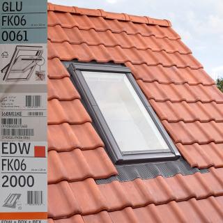 Fereastra VELUX GLU 66X118 0061 + Rama EDW 2000