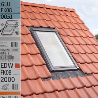 Fereastra VELUX GLU 66X140 0051 + Rama EDW 2000