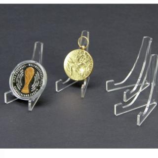 Suport triunghi sticla acrilica pentru monede medalii - 40 x 38 mm - 3 bucati