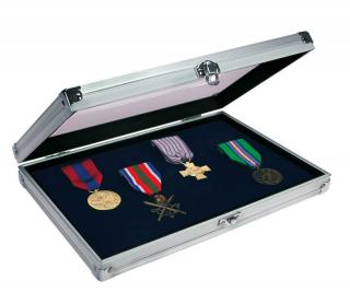 Vitrina aluminiu pentru medalii insigne de rever decoratii militare