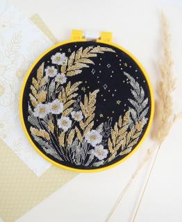 Set broderie in cruciulita, cu gherghef, Lumina stelelor, 17x17 cm