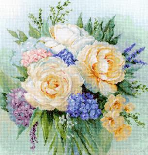 Set de brodat in cruciulita, Buchet floral, 32x33.5 cm