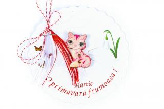 Martisor-brosa cu o pisicuta