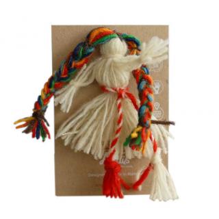 Martisor Fata cu codite, multicolor, lana romanesca