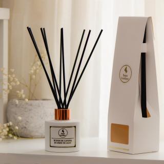 Bujor De Catifea si Lemn De Agar - Difuzor Parfumat Cu Betisoare Din Fibre - Premium, Alb, 100ml