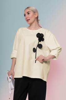 Bluza bej deschis din jerseu de bumbac cu aplicatie floare din satin