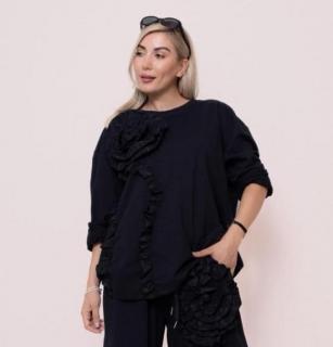Bluza oversize neagra din jerseu cu aplicatie boboc