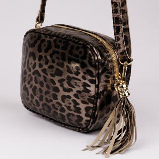 Geanta crossbody animal print pe fond gri metalizat din piele naturala, cu ciucure din piele