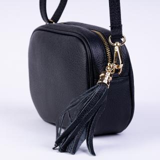 Geanta crossbody neagra din piele naturala, cu ciucure din piele