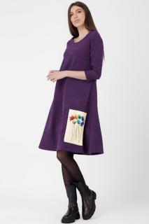 Rochie  A line , din material catifelat, mov inchis, cu aplicatie color