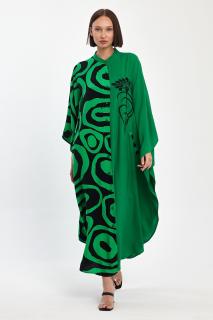 Rochie neagra, oversize, cu imprimeu si broderie verzi, din vascoza