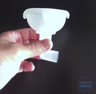 Masca de copil din silicon pentru aparate de aerosoli Omron CompAIR, Fabricata in Japonia (PZN 0695798)