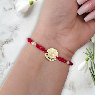 Bratara Martisor cu banut personalizat si cristale rosii si albe, placata cu aur